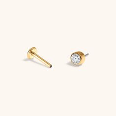 Tiny Crystal Push Pin Flat Back Earring (Titanium - Gold) Stacked Ear Piercings, Nap Earrings, Lobe Piercings, Cartilage Earrings Stud, Cartilage Piercings, Tragus Conch, Flat Back Earrings, Titanium Earrings, 18k Gold Earrings