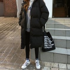 cd0dce8fca267bf1fb86cf43e18d5598desc36208740ri Moda Ulzzang, Korean Winter Outfits, Ulzzang Outfit, Korean Fashion Ideas, Korean Winter, Korean Fashion Winter, Clothes For Women Over 50, Korean Fashion Trends, Ulzzang Fashion