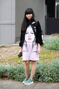 Susie in Prada. Sydney. #SusieLau #StyleBubble Prada Dresses, Prada Dress, Australia Fashion, Fashion Week Spring 2014, Artist Outfit, Street Style Chic, Harper's Bazaar, Street Style Looks