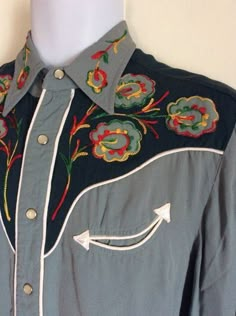 Embroidered Western Shirt, Gay Cowboy, Shirts For Mens, Mens Western Wear, Embroidery Shirts, Western Embroidery, 1950s Mens, Cowboy Aesthetic