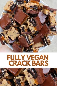 Dessert Pairing, Layered Bars, Caramel Bars Recipe, Smoothies Vegan, Vegan Cookie, Vegan Baking Recipes, Vegan Cookie Dough, Plant Based Desserts, Vegan Bar