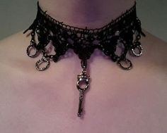 Lace-choker-necklace-chains-key Goth Things, Lace Choker Necklace, Goth Necklace, Lace Choker, Diy Jewelry Inspiration, Collar Choker, Necklace Collar, Closet Inspiration, Necklace Diy