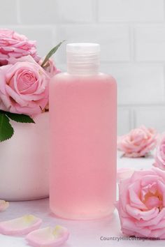 See how to make a simple soothing DIY rose water toner and learn the benefits for skin of rose toner. The easy homemade facial toner is made with natural ingredients, without witch hazel, apple cider vinegar (acv) or essential oils. The best fresh face toner is a great for natural skin care. The DIY face tonic is astringent and provides deep hydration. The toner is good for sensitive, dry, oily, combination, mature and normal skin. Inc tips for how to use and packaging. | CountryHillCottage.com Homemade Alcohol, Homemade Beauty Recipes, Diy Body Butter