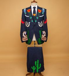 Men's Cocktail Attire, Western Prom, Flower Cactus, Men's Wedding Outfit, Bespoke Suits, Western Suits, Cotton Wedding, Single Breasted Blazer, Bespoke Suit