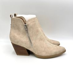 Dv Dolce Vita Women's Kiki Beige / Taupe Faux Vegan Leather Western Boho Style Boots. Women's Size 9 Regular / Medium Width. Condition: New Without Box. New To Poshmark? Sign Up Using Invite Code: Tentoday For $10 Off Your Purchase! Boho Style Boots, Western Ankle Boots, Dolce Vita Shoes, Western Boho, Bootie Boots, Vegan Leather, Boho Fashion, Ankle Boots, Womens Sizes