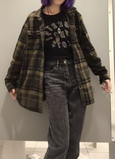 How Pinterest Sees Me Outfit Aesthetic, Corderoy Outfits Jacket, Gruge Outfits Girl, Midwest Emo Aesthetic Fashion, Ravencore Aesthetic Outfit, Grunge Turtleneck Outfit, 80s Grunge Outfits Vintage, Real Grunge Outfits 90s, Grunge Lazy Outfits