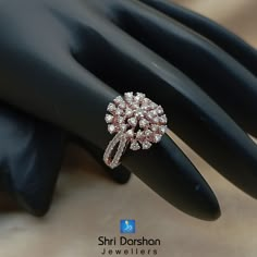 Diomand Rings, Om Diamond Ring, Rose Gold Jewellery, Gold Bracelet Simple, Lehenga Red, Jewelry Set Design, Bridal Lehenga Red, Bridal Jewelry Collection, Bracelet Simple