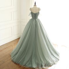 Prom Dress Green, Tulle Long Prom Dress, Green Evening Dress, Tulle Balls, Green Tulle, Yule Ball, Prom Dress Ideas, Prom Dresses Modest, Tulle Ball Gown