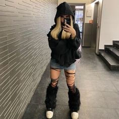 Trashy Outfits, Instagram Creator, Alt Outfits, Evolution Of Fashion, 2000s Fashion Outfits, Alt Fashion, Swaggy Outfits, Alternative Outfits, Really Cute Outfits