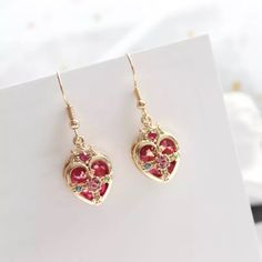 Brand New Celebrating Sailor Moon’s 25th Anniversary Are These Cute Dangle Pierced Earrings Sailor Moon Heart, Sailor Moon Earrings, Sailor Moon Jewelry, Sailor Moon Wedding, Sailor Moons, She Is The One, Red Heart Earrings, Moon Wedding, Anime Jewelry