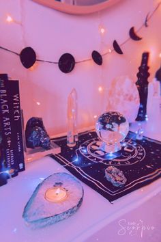 Witchy Room, Witch Room, Crystal Room, Altar Ideas, Witches Altar, Witchy Aesthetic, Crystal Aesthetic, Pastel Decor, Baby Witch