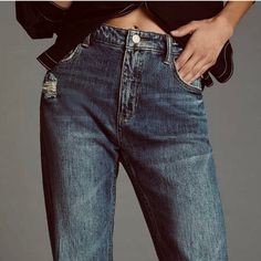 Nwt Anthropologie "The Heritage Boyfriend" Jeans By Pilcro Size 27 Rip Detailing On Pockets Bundle Discounts Available Smoke Free Home White Boyfriend Jeans, High Rise Boyfriend Jeans, Fringe Jeans, Boyfriend Cut, Velvet Jeans, Cropped Boyfriend Jeans, Boyfriend Fit Jeans, Anthropologie Jeans, Boyfriend Denim