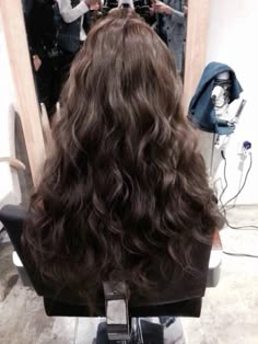 Wavy Hair Perm, Wavy Perm, Long Hair Perm, Ulzzang Hair, Hair Perm, Hair Color Underneath, Inspo Hair, Haircuts For Wavy Hair