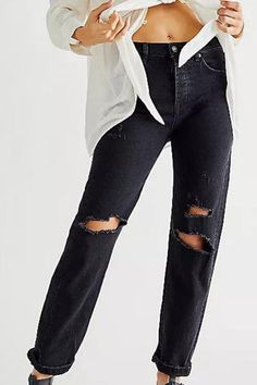 Buy Bren Boyfriend Jean for only $78.00 at J. Cole Shoes! OB1311345 JEANS FREE PEOPLE Trendy Ripped Jeans For Everyday, Distressed Relaxed Fit Trendy Jeans, Trendy Distressed Relaxed Fit Jeans, Chic Distressed Jeans, Chic Distressed Jeans For Everyday, Chic Relaxed Fit Ripped Jeans, Edgy Jeans For Everyday Wear, Edgy Relaxed Fit Cutoff Jeans, Distressed Mid-rise Mom Fit Jeans