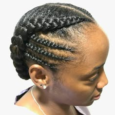 Easy Corn Rows Braids, 2 Conrows Lines Natural Hair, Simple Conrow Ideas, Flat Cornrows Natural Hair, Big Conrows Lines For Black Women, Corn Row Styles For Black Women, Cornrow Hairstyles For Black Women Corn Rows, Easy Cornrows For Black Women, Conroll Styles For Black Women