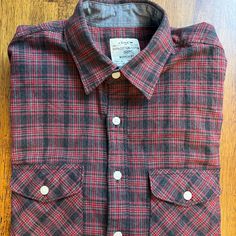 Never Worn Jcrew Flannel Workshirt Dowblw Pocket 100% Cotton. Classic Crew Neck Shirt For Winter, Collared Red Flannel Shirt For Work, Red Collared Flannel Shirt For Work, Casual Short Sleeve Flannel Shirt For Fall, Classic Crew Neck Shirt For Fall, Red Crew Neck Shirt For Fall, Classic Short Sleeve Winter Shirt, Red Relaxed Fit Shirt For Winter, Flannel Workwear Tops With Pockets