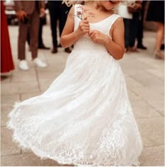 New With Tags! Boho White Lace Flower Girl Dress. It Doesn’t Wrinkle! Bought For A Flower Girl At My Wedding, It Was Too Big And I Forgot To Return It. Fit Is Pretty Accurate, But The Length Tends To Run Long. Size Is 10-12