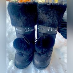 Yes You Heard It !! Rare Vintage /These Are The Ultimate Worship Worthy Snow Boot ! All Black Authentic Dior Faux Fur Moonboot ! Has The Fur Trim On Top And The Cutest Fur Ball Tassels Dior Logo Throughout The Boot Light Boots But All The Compliments They Are Pure Perfection For Your Winter Snow Activities ! Shop Rareeyecandy.Com For Your Smoking Deal Luxury Winter Boots With Faux Fur Trim, Snow Shoe, Dior Jacket, Snow Activities, Everything I Own, Moon Boot, Dior Logo, Girls Fall Outfits, Girls Fall