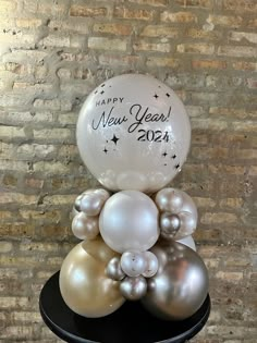 an image of balloons on top of each other for new year's eve celebration