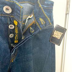 Lucky Brand Jeans New With Tags “Easy Rider” Size 12/31 Short Straight Leg Medium Wash Slightly Distressed 4 Button Closure 97% Cotton 3% Lycra Lucky Brand Mom Jeans, Lucky You Jeans, Julie Jones, Y2k Ideas, Pretty Items, Mcbling Y2k, Lucky Blue, Lucky Jeans, Low Waist Jeans