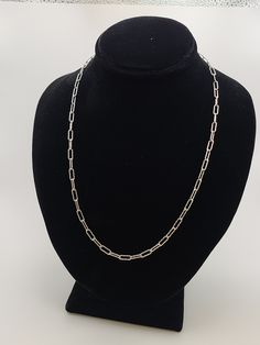 925 Silver Textured Paperclip Chain Necklace Item w #3367 Clean and in good condition  18 inched long with a Lobster claw Marked 925 4.9 grams Welcome to Westgate Jewels!! We specialize in vintage estate, designer, and fine jewelry. Our shop consists of items that are estate, antique, and / or vintage conditions unless otherwise noted. This means that most items are prior owned and may have some imperfections such as light scratches, scuffs, and / or patina. Our items are cleaned and polished pr Classic Silver Chain Necklace With Oval Pendant, Silver Jewelry With Paperclip Chain And Oval Pendant, Silver Jewelry With Oval Pendant And Paperclip Chain, Formal Necklace With Silver Oval Link Chain, Sterling Silver Oval Link Chain Necklace, Classic Oval Silver Chain Necklace, Formal Oval Silver Chain Necklace, Elegant Sterling Silver Oval Chain Necklace, Oval Sterling Silver Chain Necklace In White Gold