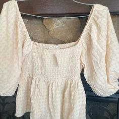 Nwt Super Cute Crop With Puffy Sleeves Never Worn. Spring Fitted Beige Peasant Top, Casual Beige Peasant Top For Day Out, Casual Cream Peasant Top, Cream Casual Peasant Top For Spring, Chic Beige Peasant Top For Spring, Black Velvet Shorts, Zipper Blouse, White Shirt Blouse, Velvet Shorts