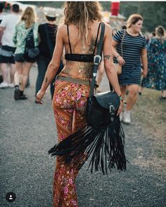 Bonnaroo Fashion, Epic Clothing, Rave Outfits Edc, Dirty Hippie, Coachella Music, Music Festival Fashion, Music Festival Outfits, Fashion Festival