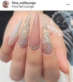 Occasion Nails, Gold Acrylic Nails, Glitter Stilettos, Wedding Nails Glitter, Pedicure Manicure, Design Nails