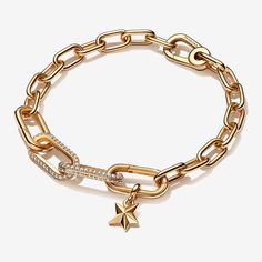 Pandora ME Faceted Star Bracelet Set Pandora Me, Pandora Gold, Jewelry Pandora, Preppy Jewelry, Jewelry Accessories Ideas, Dope Jewelry, Jewelry Lookbook, Star Bracelet, Girly Jewelry