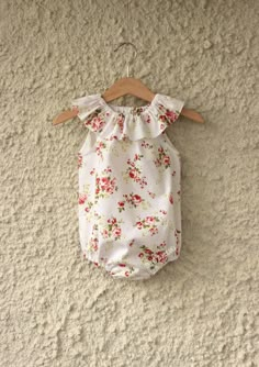 Gorgeous Flower Baby Girls Playsuit Romper...*Made to Order*... Size Newborn - 2 Y Summer Beach Home Outfit Summer, Newborn Coming Home Outfit, Romper Summer, Cool Baby, Summer Girl, Coming Home Outfit