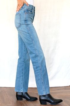 Treasure Straight - Worn Blue 2 - Emerson Fry Retro High Rise Relaxed Fit Flare Jeans, Classic High Rise Flare Jeans With Belt Loops, Blue Flare Jeans With Straight Hem For Everyday, Chic High Rise Flare Jeans With Straight Fit, Chic High Rise Straight Fit Flare Jeans, Classic Blue High Waist Flare Jeans, Chic Denim Blue Flare Jeans With Straight Hem, Classic High Waist Blue Flare Jeans, Fitted High Rise Light Wash Flare Jeans