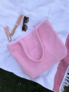 Handmade pink terry tote bag with pink gingham lining 🌸 Perfect for travel, beach or as your everyday summer bag ☀️ There are two pockets: inside and outside the bag. Perfectly contained 15" laptop, beach stuff or whatever you want to grab with you 👜 Made from 100% cotton. Size: 43*35*11 cm (16,9*13.7*4.3 inch) Large Capacity Pink Shoulder Bag For Beach Season, Pink Cotton Summer Beach Bag, Pink Rectangular Shoulder Bag For Summer, Summer Beach Shoulder Bag With Pockets, Pink Summer Shoulder Bag For Everyday Use, Summer Pink Shoulder Bag For Beach Season, Casual Pink Beach Bag For The Weekend, Pink Summer Shoulder Bag For Everyday, Pink Bags For Everyday Beach Season