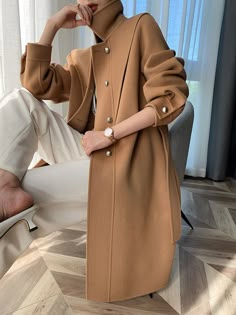 Aubrey Wool Coat Overcoat Outfit Women, Overcoat Outfit, Long Suit, Long Overcoat, Chic Coat, Winter Chic, Coat Outfit, Classy Work Outfits, Fashionista Clothes