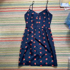 J Crew Seaside Cami Dress Watermelon Print Never Worn - No Tags Dress Has Pockets Casual Sleeveless Fruit Print Dresses, Fitted Sleeveless Dress With Fruit Print, Casual Fitted Dress With Fruit Print, Fitted Summer Dress With Fruit Print, Fitted Fruit Print Dress For Vacation, Watermelon Print, Cami Dress, Watermelon, Colorful Dresses