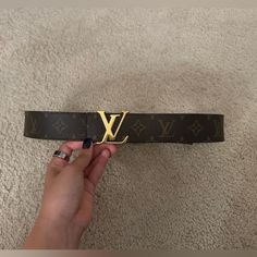 Authentic Lv Belt 40 Mm Size 80cm/32in Included Order Confirmation To Confirm Authenticity Worn Very Few Times - In Great Condition. The Only Flaw To The Belt Is That The Buckle Has Minor Scratches, See Last Photo For Reference. Other Than That, The Belt Is In Brand New Condition. Size Fits A 4/6 Pant Size - Monogram Brown Print This Particular Belt Is No Longer Sold Online. Lv Belt Women Outfit, Lv Belt Men, Louis Belt, Lv Clothes, Fall Fashion Colors, Designer Belts For Women, Expensive Things, Color Trends Fashion, Dinner Outfit