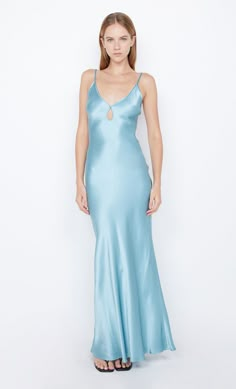 Cedar City Backless Maxi Formal Bridesmaid Dress in Sea Spray Blue by Bec + Bridge Long Classy Gowns, Light Blue Silk Prom Dress, Bec And Bridge Dresses, Australian Formal Dresses, Slip Dress Prom, Light Blue Maxi Dress, Turquoise Mini Dress, Formal Midi Dress, Dance Fits