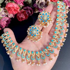 pakistani necklace set in gold plated silver Turquoise Stone Work Jewelry For Wedding, Turquoise Jewelry With Stone Work For Wedding, Elegant Turquoise Jewelry With Stone Work, Traditional Turquoise Jewelry Sets For Wedding, Festive Turquoise Kundan Necklace For Wedding, Elegant Turquoise Kundan Necklace, Stone Work Jewelry For Eid, Wedding Turquoise Kundan Necklace, Festive Turquoise Chandbali Jewelry