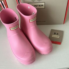 Hunter Original Play Boot Short (Size 6) Nwt Color: Pink Fizz Style: Wfs2020rma Description: Short Boots Waterproof Rounded Toe Removable Insole Pull On Style Pink Rain Boots For Outdoor, Pink Waterproof Rain Boots, Doc Fits, 2025 Predictions, Hunter Short Boot Socks, Hunter Wellington Boots, Hunter Boots Short, Cute Rain Boots, Pink Rain Boots