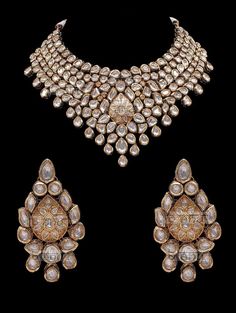 (1) Mendhika Kundan Statement Polki Jadau Bridal Set worn by Manpreet Toor – bAnuDesigns Manpreet Toor, Indian Bridal Jewelry Kundan, Jadau Necklace Set, Jadau Necklace, Polki Sets, Indian Bridal Jewelry, Indian Wedding Jewelry Sets, Reception Outfit, Jewelry Kundan