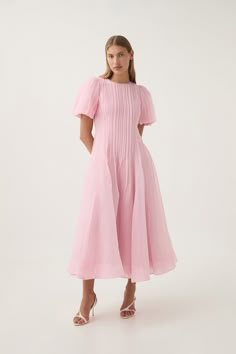 Shop Aje's collection of designer denim pieces including jackets, jeans, skirts + more for a timeless wardrobe. FREE express shipping on all orders $300+. Puffy Sleeve Dress Outfit, Sculptural Sleeves, Summer Modest Dresses, Modest Summer Dress, Spring Midi Dress, Maid Of Honor Dresses, Wedding Evening Dress, Flared Skirts, Modest Summer Dresses