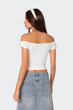 Jess Off Shoulder Top – edikted Stretch Off-shoulder Blouse For Day Out, White Stretch Casual Off-shoulder Top, Cold Shoulder Tops For Day Out, Stretch Casual Off-shoulder Top For Spring, Stretch One Shoulder Top For Day Out, Summer Stretch Blouse With Elastic Shoulders, Fitted Cotton Tops With Elastic Shoulders, Stretch Summer Blouse, Stretch Off-shoulder Tops For Day Out