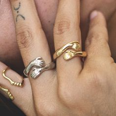 A Personalized hug ring for your bff, mom, sister, wife, husband.. you know YOUR PERSON!  ★ Our chunky Gold hug ring is perfect for that special person in your life. It's more than just a ring; it's a symbol of our eternal bond, a testament to the endless journey we share together.  ★ We engrave the back of the ring it or keep it blank. ★ This listing is for ONE Adjustable ring only. (UNISEX) Description: Material: Brass Based with 24k gold plating QTY: 1PC ★Ship from Los Angeles, CA★ Friendship Rings For 2 Best Friends, Best Friend Ring, Bff Rings, Hug Ring, Best Friend Rings, Gold Initial Ring, Signet Rings Women, Friend Rings, Memorial Ring