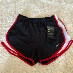 Nike Tempo Running Shorts - Nwt! Built In Briefs, Inside Key Pocket Nike Clothes For Women, What To Wear With Nike Shorts, Nike Athletic Shorts With Built-in Shorts For Training, Nike Running Shorts Women, Nike Compressive Athletic Shorts For Running, Nike Tempo Running Shorts, Cute Short, Compressive Nike Athletic Shorts, Nike Women Outfits