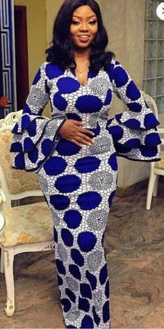 This elegant African women's outfit is specially designed to make you look unique among others in all occasion. our cloths are made with quality fabric, great sewing, neat finishing and the price is affordable. The cloths are of different colors you can choose any color of your choice. Please contact us to make you look unique in all event Wax Styles For Women, African Dresses Modern Ankara Styles, Bohemian Print Dress, African Party Dresses, African Prom Dresses, African Dresses Modern, African Fashion Skirts, Afrikaanse Mode, African Wear Dresses