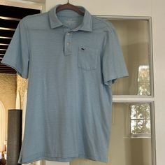 New Vineyard Vines Edgarton Pima Cotton Blend Golf Polo. 3 Button At Collar. New Without Tags. Beautiful Soft And Lightweight Material. Baby Blue And White Stripe Pattern. Boys Xl Casual Short Sleeve Polo Shirt With Buttons, Light Blue Cotton Polo Shirt For Summer, Spring Light Blue Cotton Polo Shirt, Light Blue Cotton Polo Shirt For Spring, Casual Cotton Polo Shirt With Buttons, Casual Polo Shirt With Relaxed Fit, Light Blue Collared Casual T-shirt, Casual Light Blue Collared T-shirt, Casual Spring Polo Shirt With Button Closure