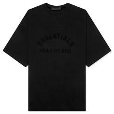 The Essentials Heavy S/S Tee in Black is made from a cotton jersey 220-gram. Designed with a relaxed fit, it features a classic rib-knit collar and the Essentials Fear of God soft-touch rubberized label on the front. Perfect for a casual, stylish look. ALL SALES ARE FINAL. 100% Cotton jersey 220-gram Essentials fit - relaxed body and sleeves Classic rib-knot collar Essentials Fear of God soft-touch rubberized on the front Style No: 125SU242000F Essentials Shirt, Black Essentials, Essentials Fear Of God, Essential Shirt, 1017 Alyx 9sm, Nike T, Billionaire Boys Club, Fear Of God, Casual Stylish