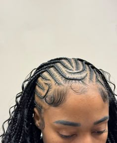 Conrows Lines Natural Hair Short, Cornrows Natural, Hair Braid Designs, Latest Hair Braids, Hairstyles For Black Women Cornrows, Black Women Cornrows, Cornrows Natural Hair, Lemonade Braids Hairstyles, Women Cornrows