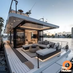 Luxury Yachts Aesthetic Houseboat Plans, Houseboat Remodel, Pontoon Houseboat, Luxury Houseboats