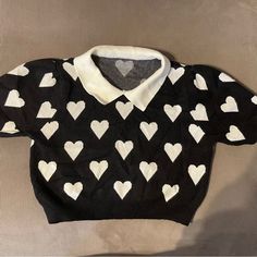 I Don’t Recall Where I Bought This And There Is No Tag. I Thought It Was Full Length When I Bought It And Didn’t Realize It Was A Crop Sweater, So It Has Never Been Used. It Is Pretty Soft And Has A Good Thickness. Size 9 (Kids) Cute Heart Print Tops For Winter, Cute White Knit Top, Black Y2k Knit Sweater, White Tops With Heart Graphic For Winter, Winter White Tops With Heart Graphic, Casual Knit Tops With Heart Print, Playful White Heart Print Tops, White Playful Knit Top, White Knit Playful Tops