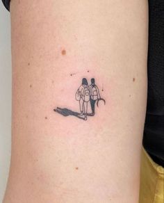 Coordinated Tattoo Ideas, Small Painting Tattoos, Leaving Home Tattoo, Tiny People Walking Tattoo, Meaning Of Life Tattoo, Art Gallery Tattoo, People Tattoos, Illusion Tattoos